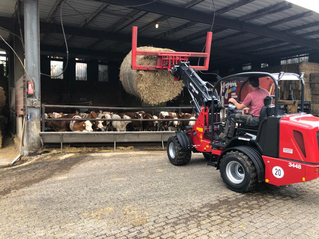 Tractor 5